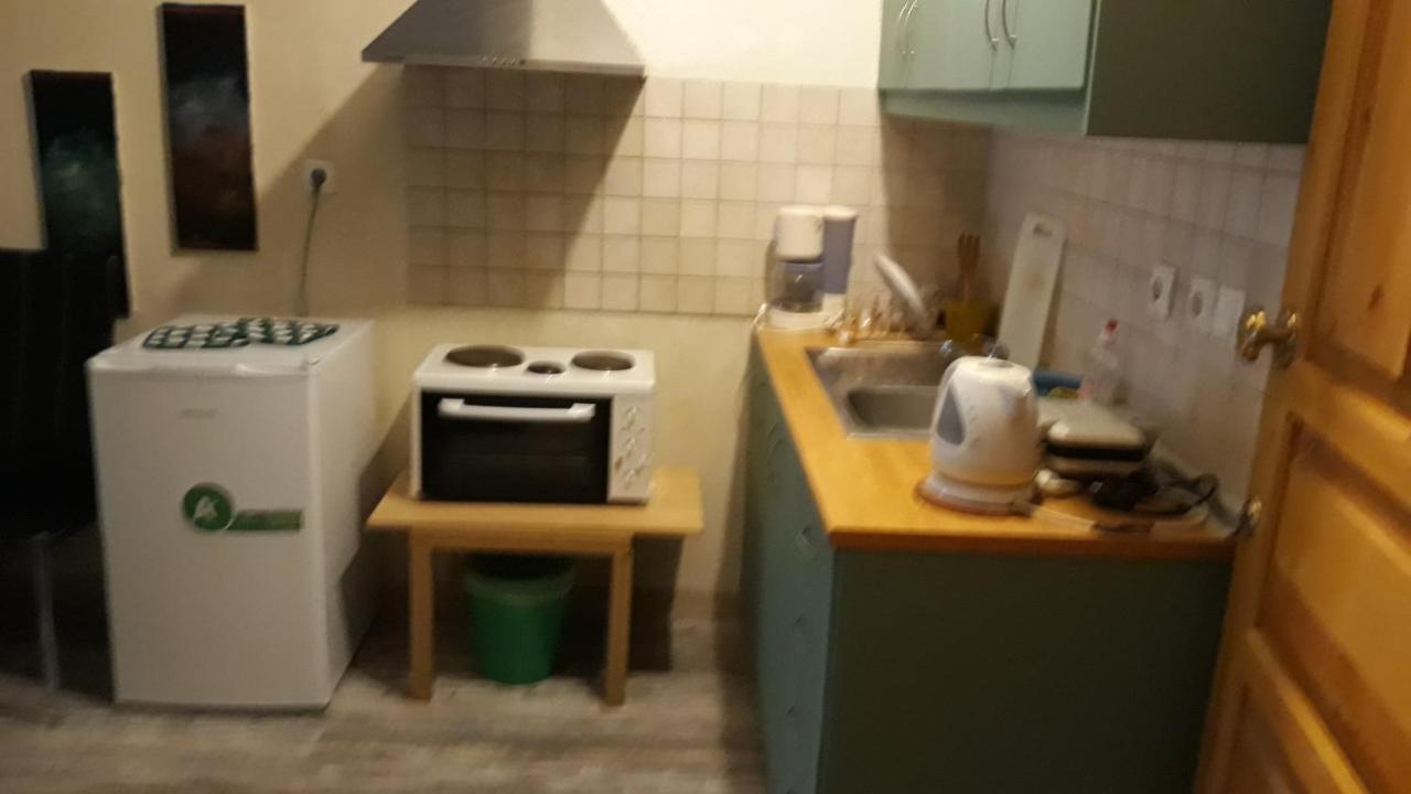 Mini Suite Neighboring The Center 塞萨洛尼基 外观 照片